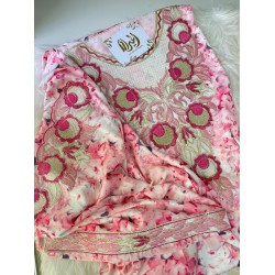  A  025 A AMAL PINK HIGHNEACK 