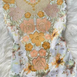  A  025 A AMAL ORANGEWHITE HIGHNEACK 